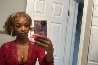 😏😉fun with nana😘🥰your favorite cali chocolate😘 - Image 4