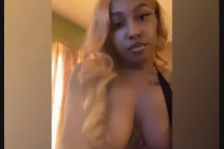 HH DEALS✅ I Got Creamy Tight A... - Image 1