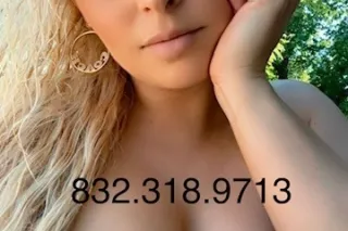 ❤Blonde Blue Eyed Bombshell Aw... - Image 4