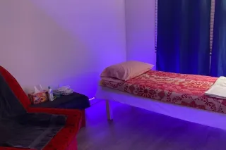 AVAILABLE IN ONTARIO CLEAN AND... - Image 1