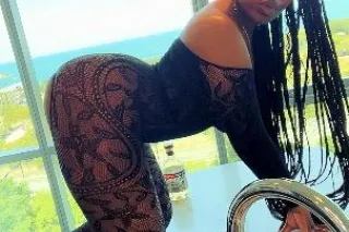 sexy & thick bring me that dic... - Image 4