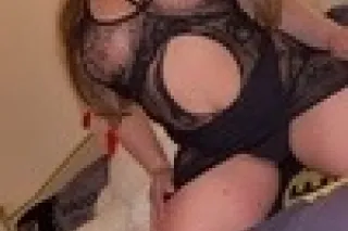 sexy latin - Image 1