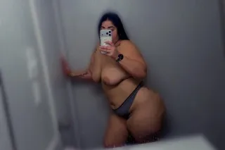 🔥 New in town… ready to spoil ... - Image 3