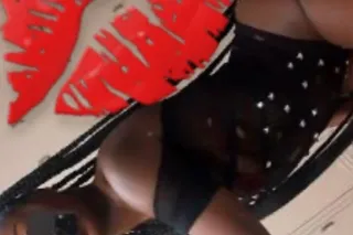 🍭🍪🍫 SWEET AND AVAILABLE🍫🍨🍭 - 2... - Image 2