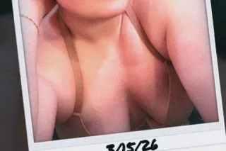 Big Booty Cutie ♥ ❄💦Taste Both... - Image 2