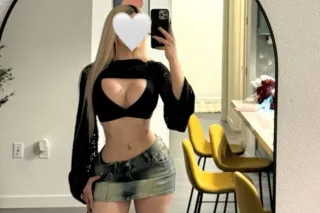 Avalible latina😍😍😍AVALIBLE 😘😘😍... - Image 4