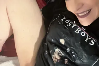 Fetish Queen - Image 11