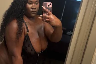 your juiciest temptation💋 Disc... - Image 3