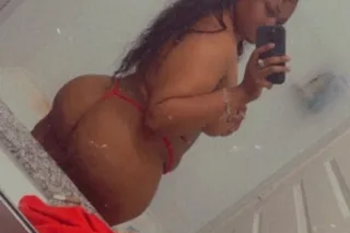 THICKEST AND JUICIEST YOULL EV... - Image 1