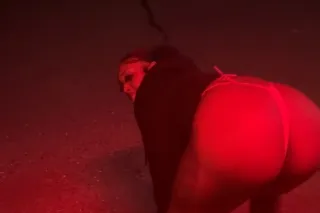 THICK'N JUICY WET CHOCOLATE💦💕🍫... - Image 2