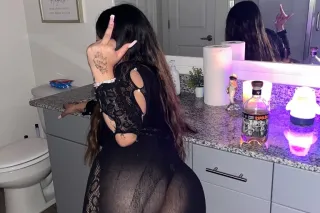 outcall ft show special conten... - Image 4