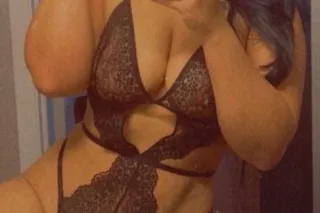 latina caliente nueva en el area - Image 4