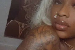 Back in town 🩷 Cum…. I mean st... - Image 4