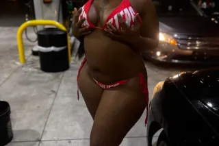 incalls and outs 2girl or 1 ) ... - Image 2