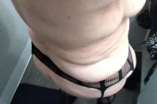 Gentlemen let your marbles rel... - Image 3