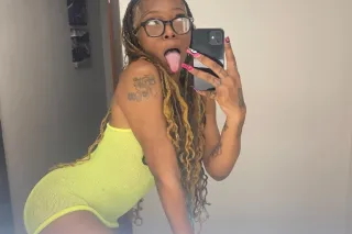 🍫SLIM CHOCOLATE GOODIE🍫$140 OU... - Image 4