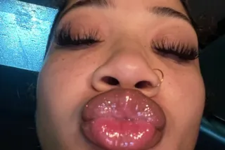 YOUR PLACE OR MINE - 27 - Image 1