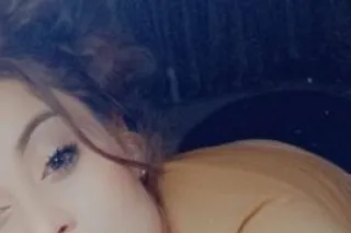 Exotic Chaldean MILF 🥵🔥💦 - Image 1