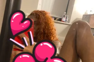 🫦💦JUICY PUSSY SLIPPERY WHEN WET 😻😏 - Image 11