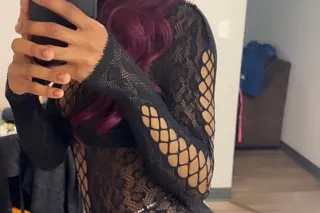 🫦💦JUICY PUSSY SLIPPERY WHEN WET 😻😏 - Image 9