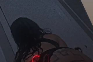 attention cum get this hot n r... - Image 4