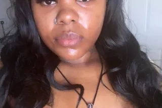 LOOKIN FOR A YOUNG SEXY FREAK👅... - Image 4