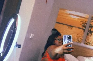 5 ⭐ SEXXYY BLACKKK ! 🙂‍↕ ROSES... - Image 4