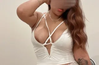 ✨💜SOLANCH ✨💜Latina swxy ✨💜 FOT... - Image 1