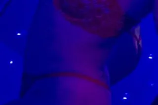 Blonde Bombshell - 39 - Image 4