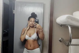 INCALL/OUTCALL - 24 - Image 1