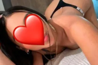 LATINA HOT 🥵 CALIENTE 🔥 PREMIU... - Image 1