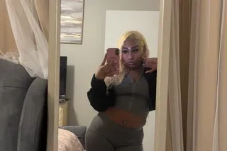 QV SPECIALS HERE FOR A GOOD TIME NO BARE - Image 7