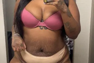 have you ever been with a stallion 💗 - Image 2