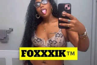 QV SPECIAL TODAY ONLY WET EBONY PUSSY 💦😻🍑🍆 - Image 7