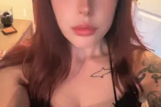 very discreet, upper class, outcalls only - Image 5