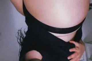 only here for two days dont mi... - Image 3