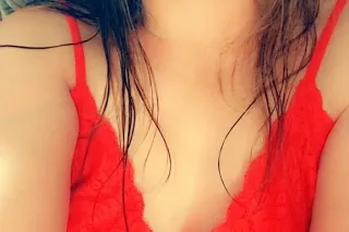 looking for big stud - 38 - Image 1