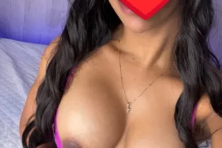 LATINA AVAILABLE CURVY - BBW🌹 ... - Image 1