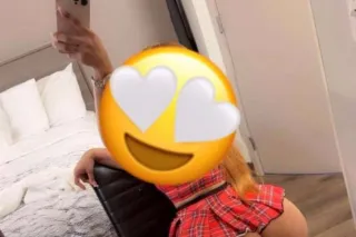 new sexy latina 🔥 culona y tet... - Image 3