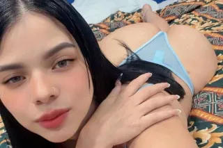 🤩🤩🤩 Hey daddy, I'm so horny fo... - Image 1