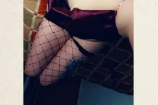 Get your night started right🎉💋... - Image 3