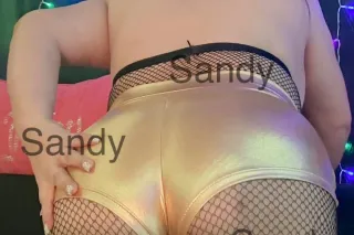 Sandy - 46 - Image 2