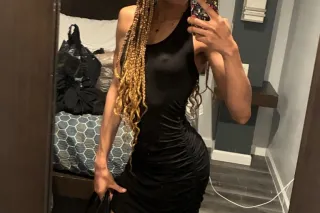 Back In Town For The Weekend 💋... - Image 3