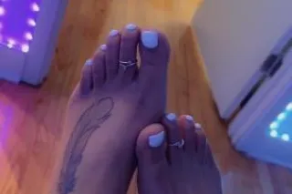 very fun an easy going - 27 - Image 3