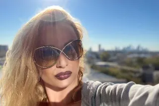 SEXXY BUSTY BLONDE~MASSAGES~ S... - Image 4