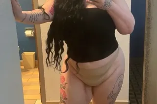 qv and HH deals 😍available now... - Image 3