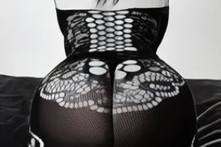 ALL NATURAL BODY🥂LETS HAVE SOM... - Image 3