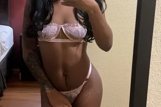 Outcalls 😘 - Image 1