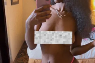 COME PLAY WITH ME DADDY👅😏💦 - Image 1