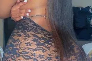 PASSIONATE HOTTIE LOOKING FOR ... - Image 4